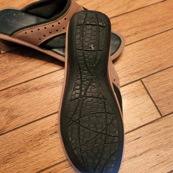 SANDALS - Picture 4 of 6